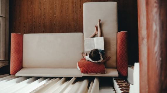 Why Good Hooks Make You Think, Not Just Click